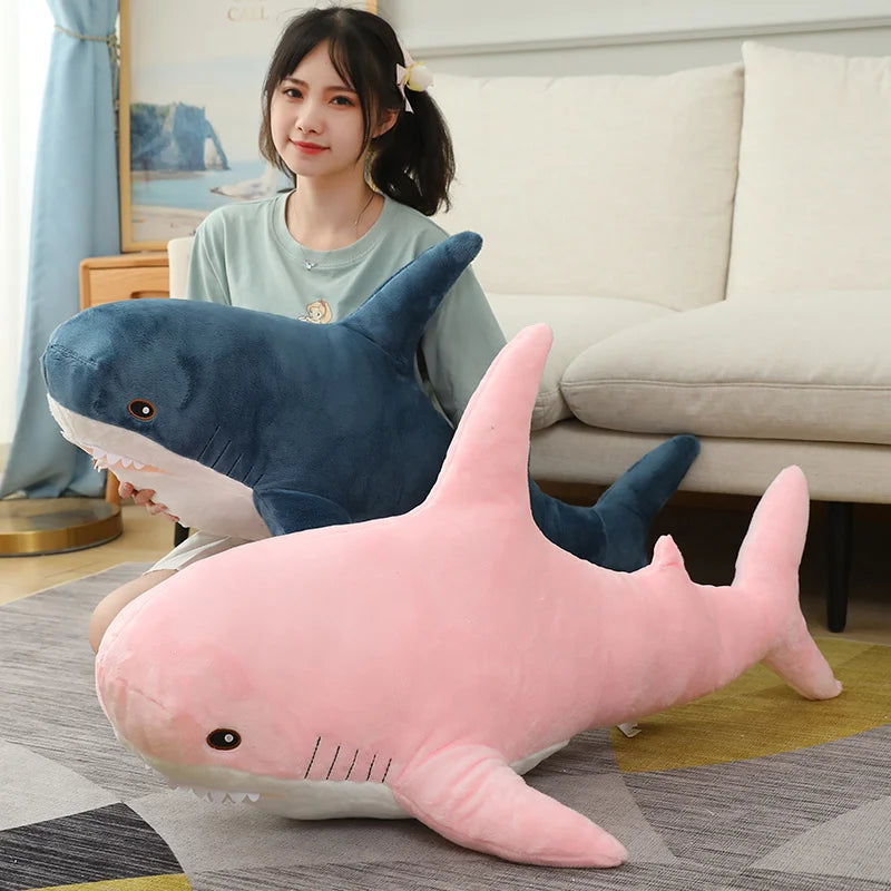ふわふわ レインボー ストライプ サメのぬいぐるみ