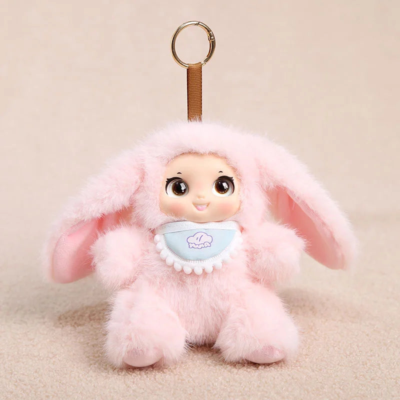うるうる瞳のふわふわピンクうさぎキーホルダー 鈴付き