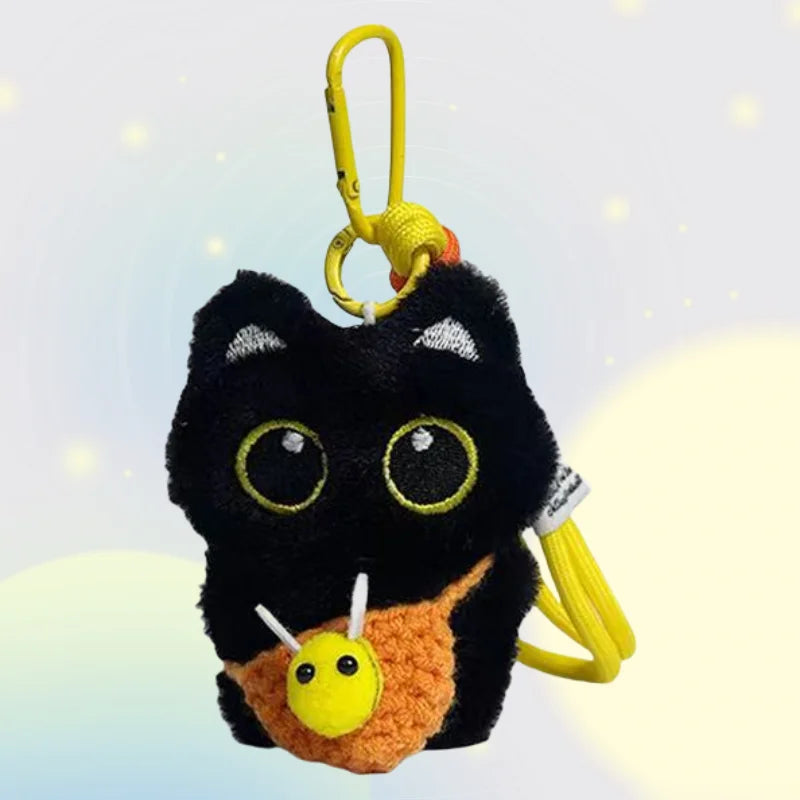 大きな目の黒猫 ぬいぐるみキーホルダー かぎ針編みスタイ ニコちゃん付き