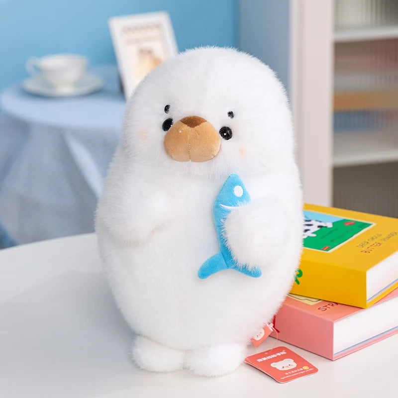 もちもち 白い アザラシ 魚持ち ぬいぐるみ