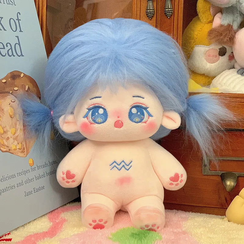 ぬいぐるみ ピンク髪のキラキラ瞳 イチゴ柄ワンピースと帽子