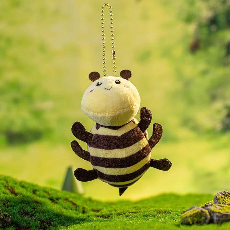 New Animal and Insect Plush Pendants Parrots, Butterflies, Bees, Horses, Cockroaches, Snails Plush Toy Backpack Pendant Kids Toy