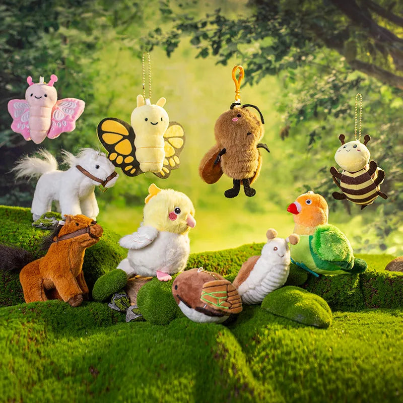New Animal and Insect Plush Pendants Parrots, Butterflies, Bees, Horses, Cockroaches, Snails Plush Toy Backpack Pendant Kids Toy