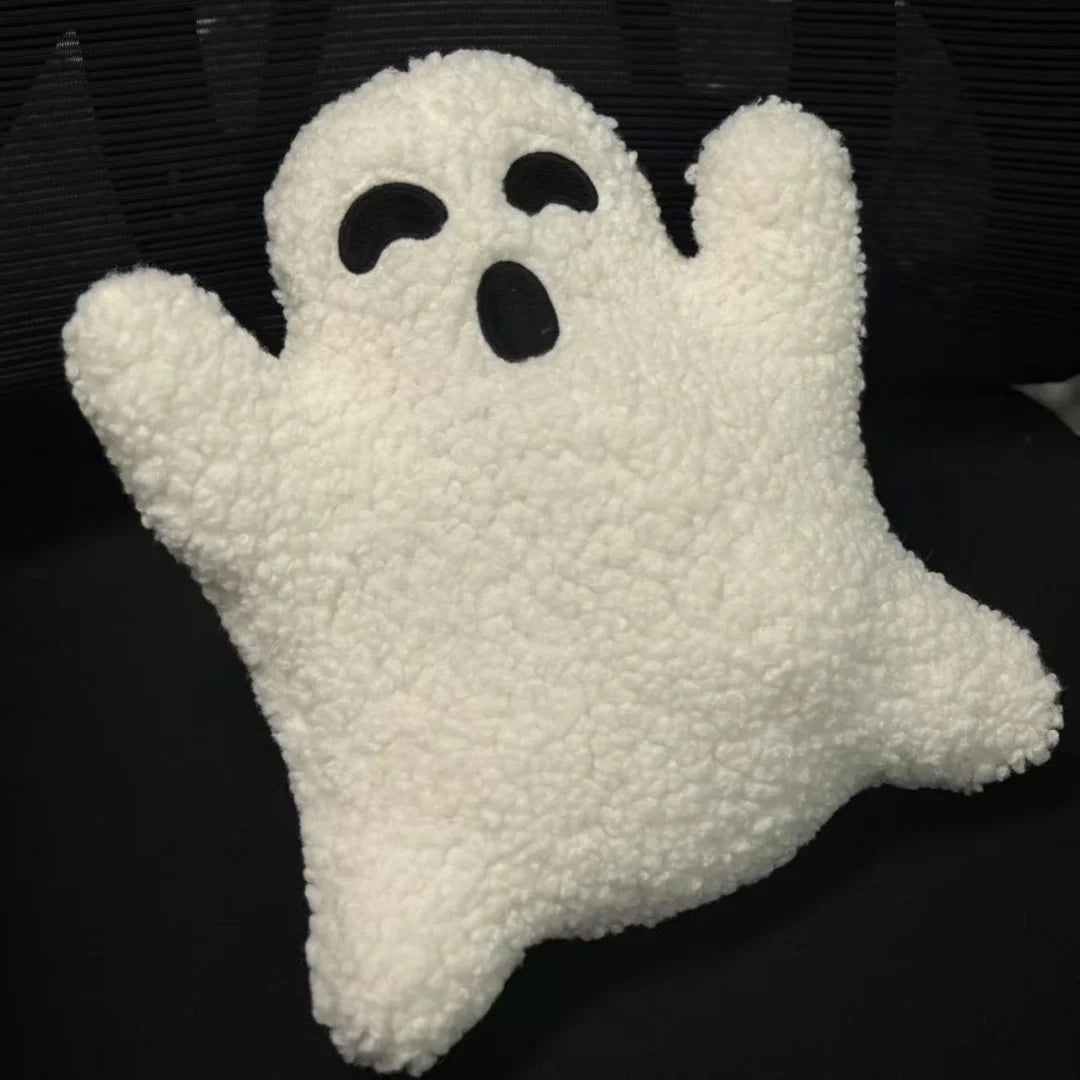もこもこおばけの白いクッション