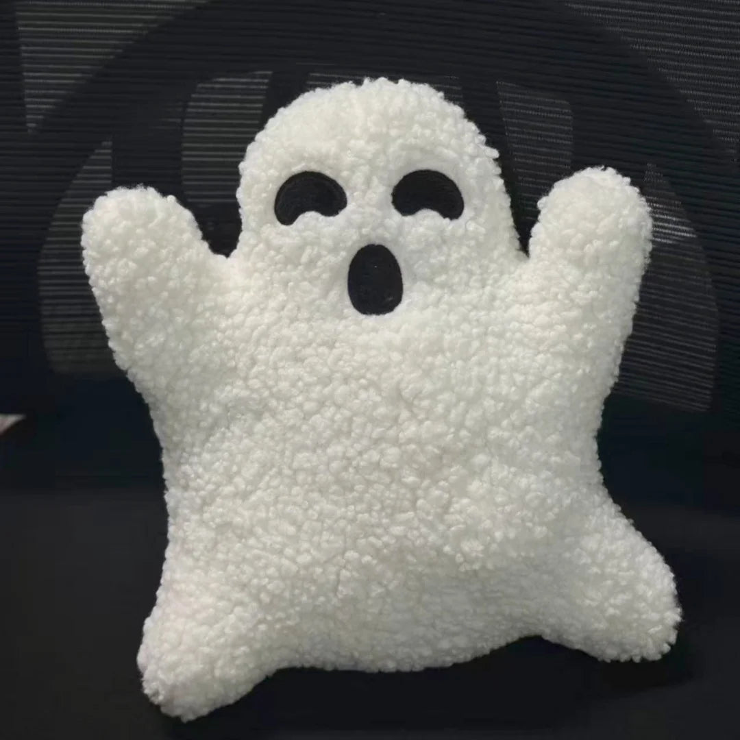 もこもこおばけの白いクッション