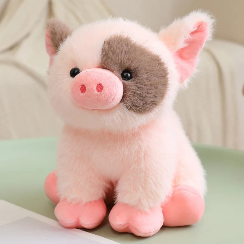 ふわふわで可愛いブチ柄の子ぶたぬいぐるみ