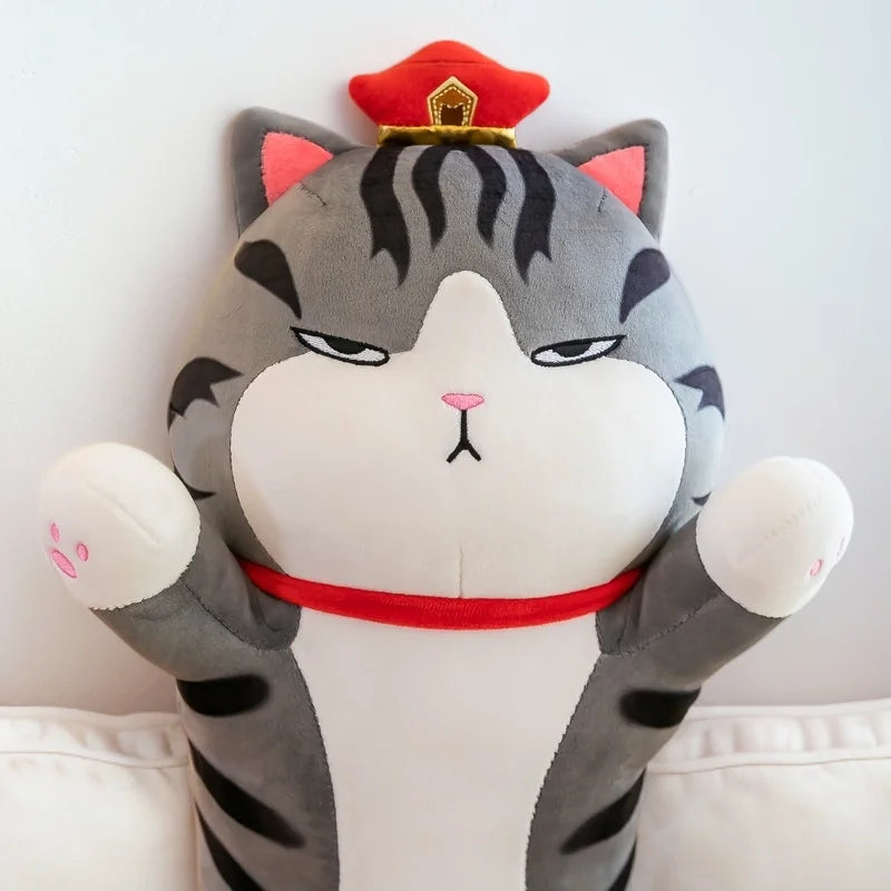 長い グレー縞模様 むすっと顔 猫 抱き枕