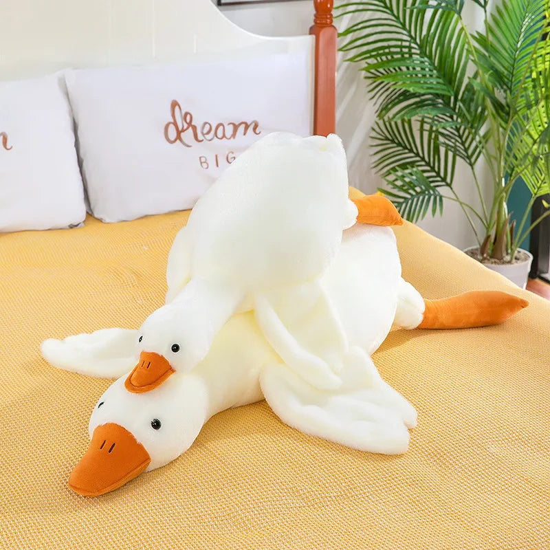 ふわふわ 白い ガチョウの親子 抱き枕