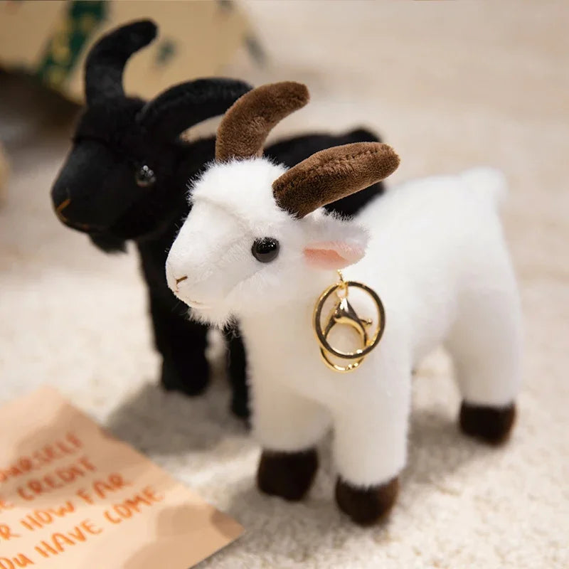 かわいいもこもこ羊ぬいぐるみキーホルダー 白黒セット