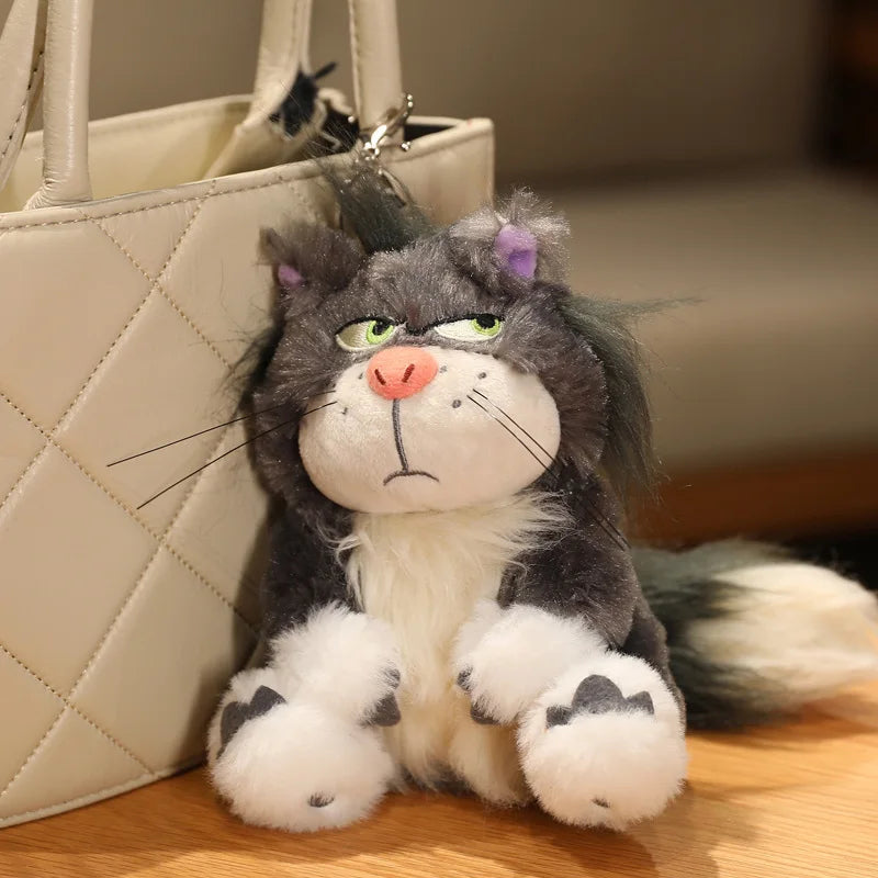 ふてぶてしい表情のグレー＆白 猫ぬいぐるみ