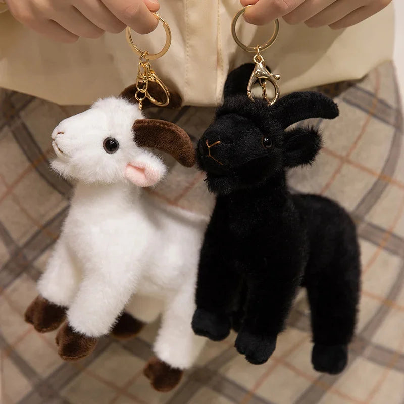 かわいいもこもこ羊ぬいぐるみキーホルダー 白黒セット