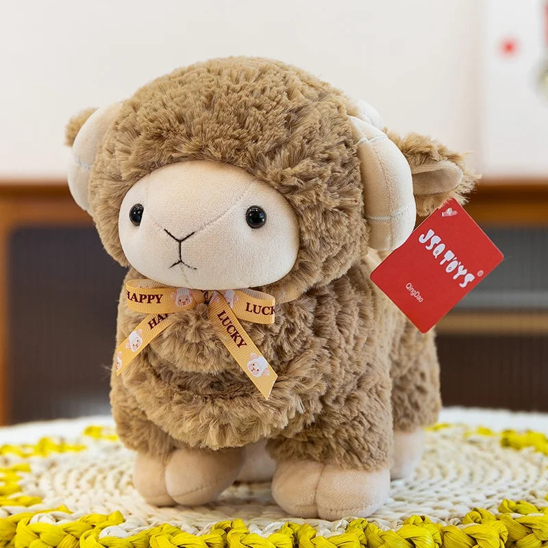 かわいい ふわふわ 仔羊のぬいぐるみ「HAPPY LUCKY」リボン付き