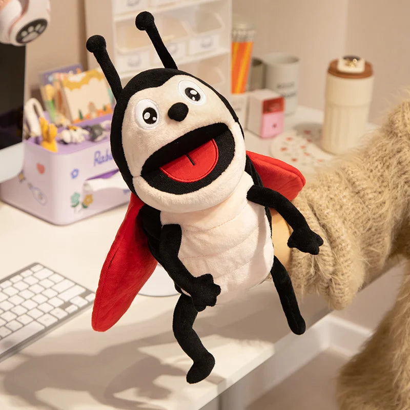 Cute Insect Plush Toys Dragonfly Ants Butterfly Ladybug Bee Cosplay Plush Doll Cute Hand Finger Puppet Educational Baby Toys
