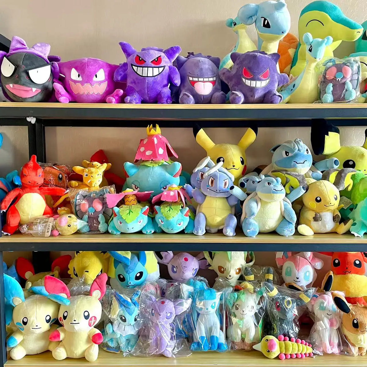 ポケモン ピカチュウ ふわふわ ぬいぐるみ 黄色