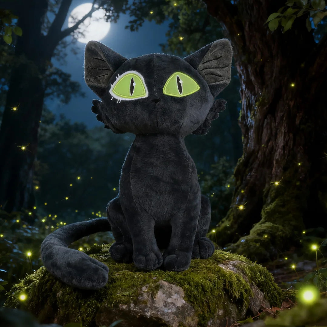 幻想的な緑の瞳の黒猫ぬいぐるみ