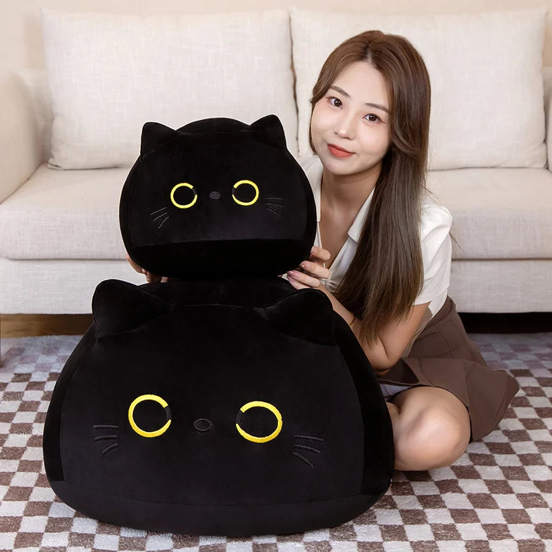 まんまる黒猫 黄色い目 ふわふわ 抱き枕