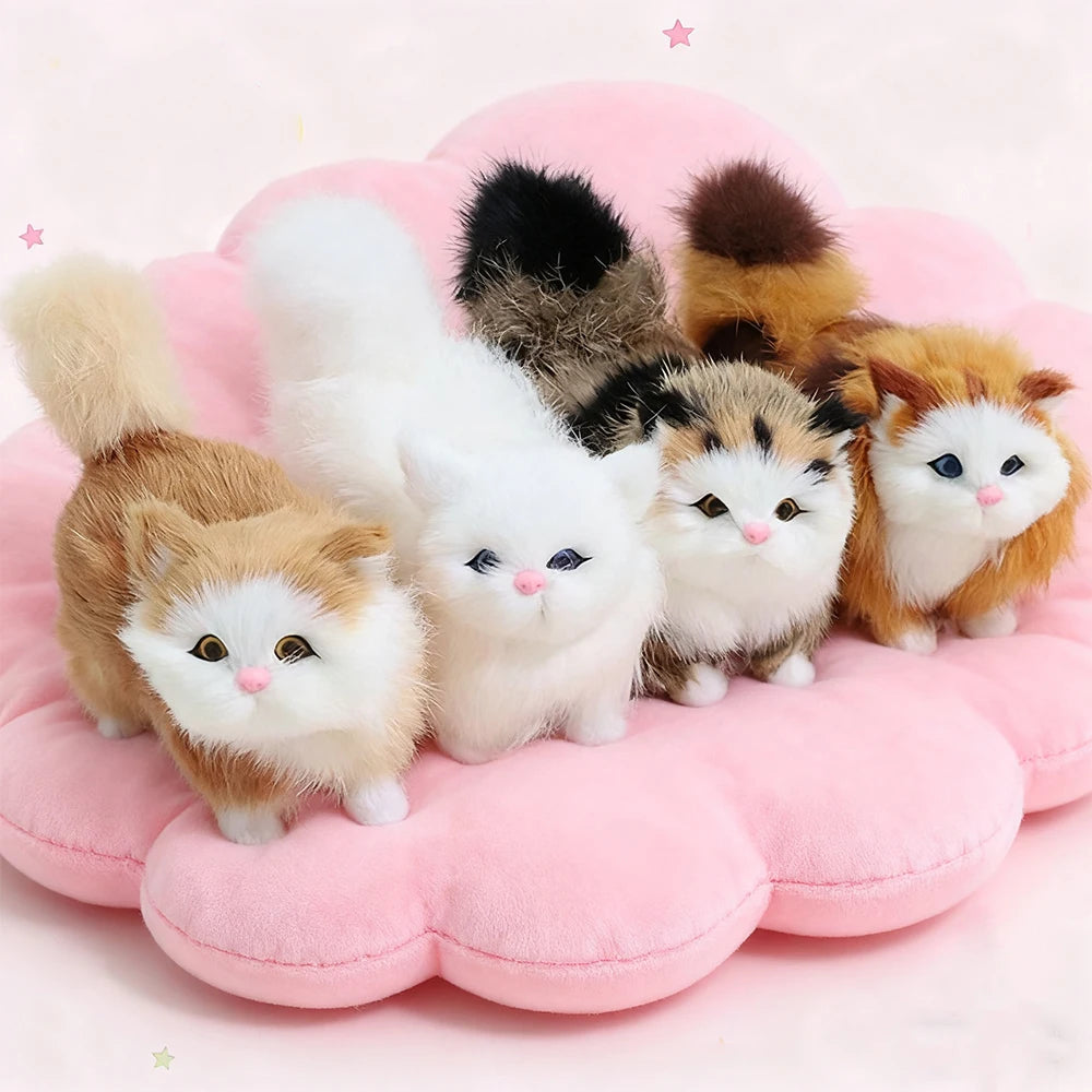ふわふわリアルな子猫のミニチュアぬいぐるみ
