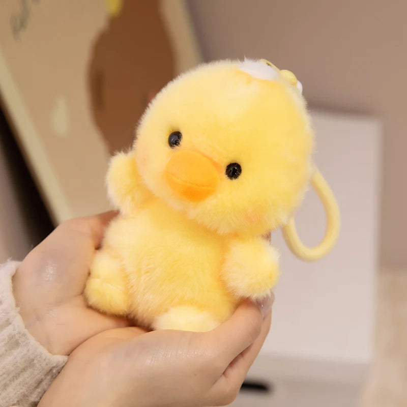 ふわふわの白い子犬ぬいぐるみキーホルダー