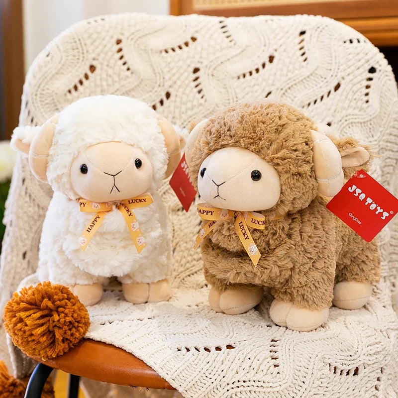 かわいい ふわふわ 仔羊のぬいぐるみ「HAPPY LUCKY」リボン付き