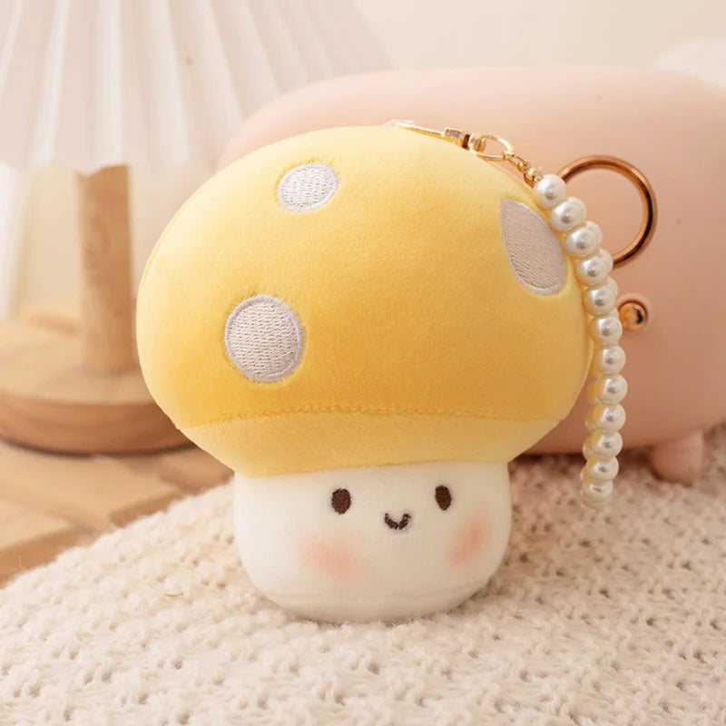 ふわふわ笑顔のカラフル水玉キノコ ミニぬいぐるみ