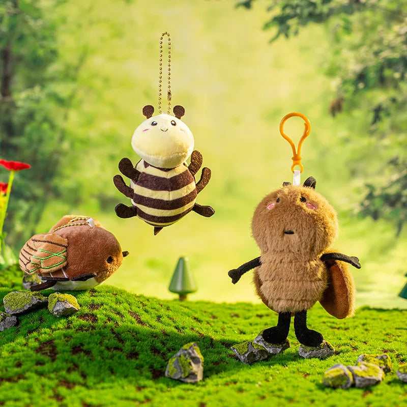 New Animal and Insect Plush Pendants Parrots, Butterflies, Bees, Horses, Cockroaches, Snails Plush Toy Backpack Pendant Kids Toy