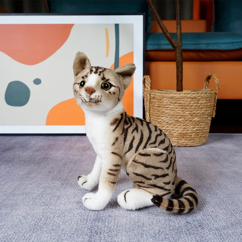 リアルな猫のぬいぐるみ – 茶トラ、キジトラ、シャム