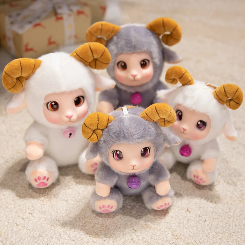 うるうる瞳のもこもこ羊ぬいぐるみ 鈴付き