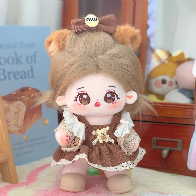 ぬいぐるみ ピンク髪のキラキラ瞳 イチゴ柄ワンピースと帽子