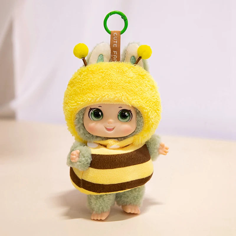 大きな瞳のモコモコひつじ ぬいぐるみ ニット帽とポシェット付き
