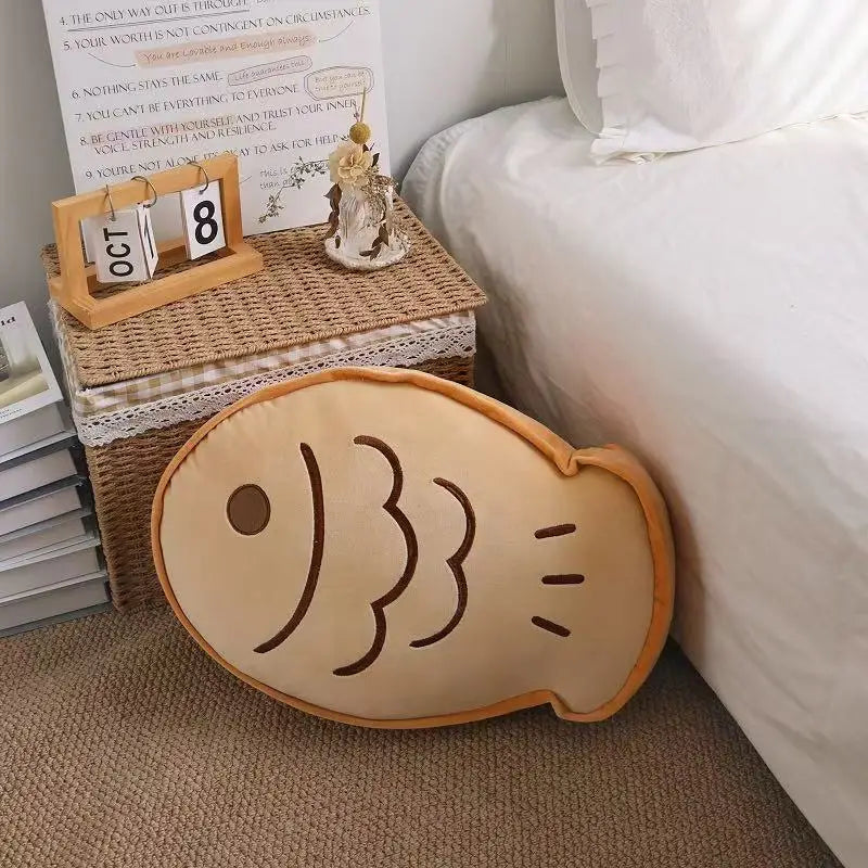 ふんわり ベージュ たい焼き ぬいぐるみ クッション