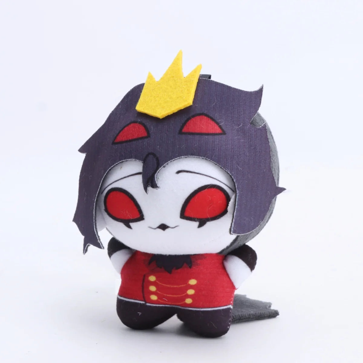 ヘルヴァボス ストラス 王冠付きぬいぐるみ 赤いジャケット