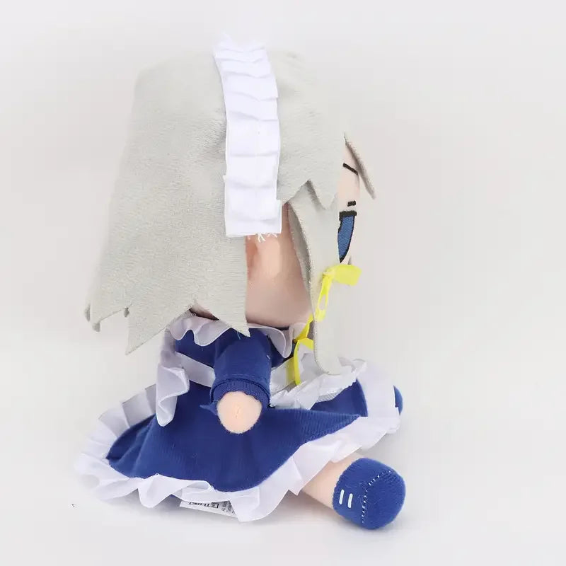 銀髪メイドの無表情ぬいぐるみ
