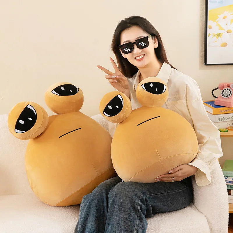 大きな目のアプリコットカラー ふわふわクッション