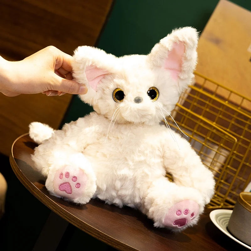 ふわふわ クリーム色の 猫 ぬいぐるみ 大きな耳と肉球