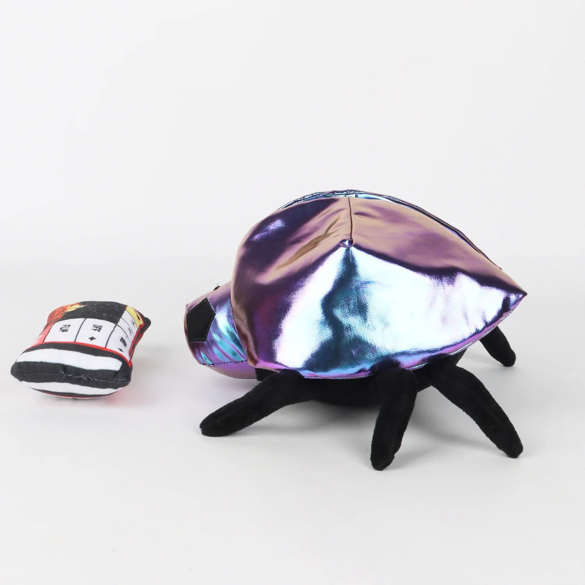 玉虫色 カブトムシ ぬいぐるみ カシャカシャ音付き 猫用おもちゃ
