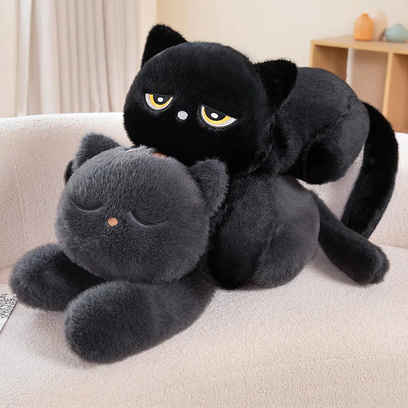 不機嫌顔のふわふわ黒猫 伏せぬいぐるみ