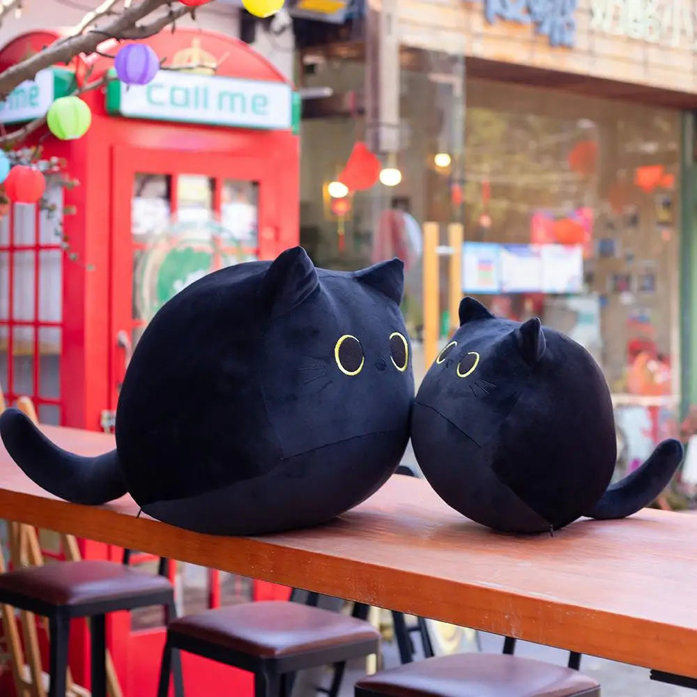 もちもち黒猫ぬいぐるみ 黄色い目のまん丸クッション