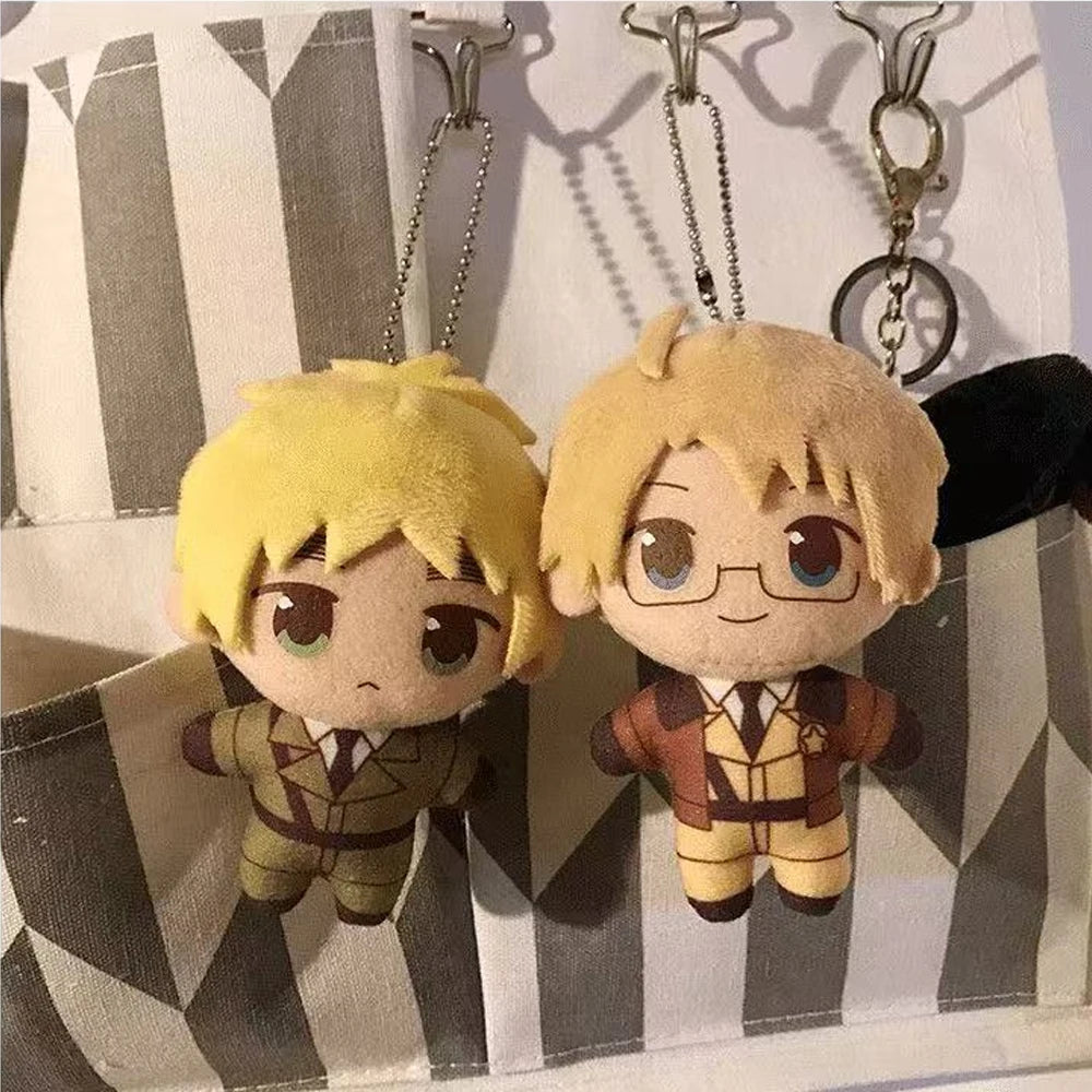 ブロンドヘアのチビ キャラクター ぬいぐるみ メガネと軍服の2体セット
