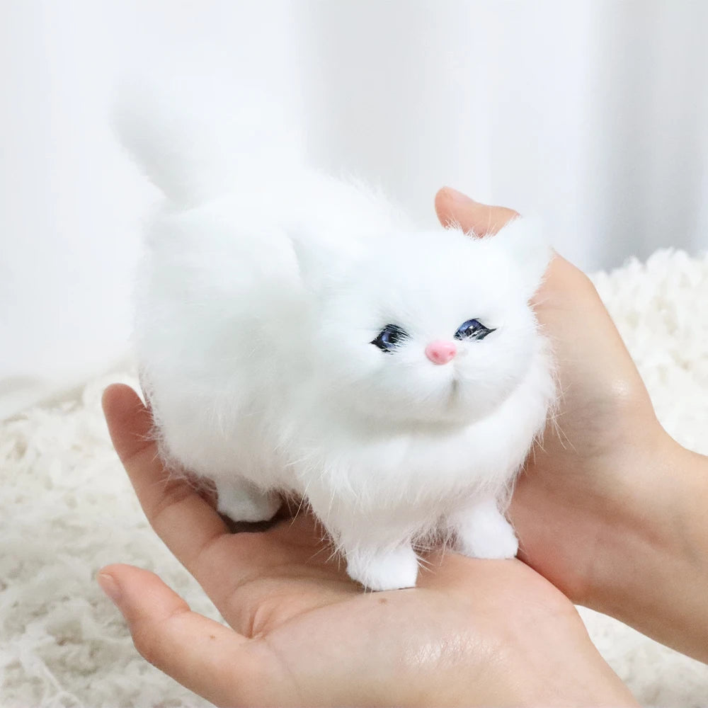 ふわふわリアルな子猫のミニチュアぬいぐるみ