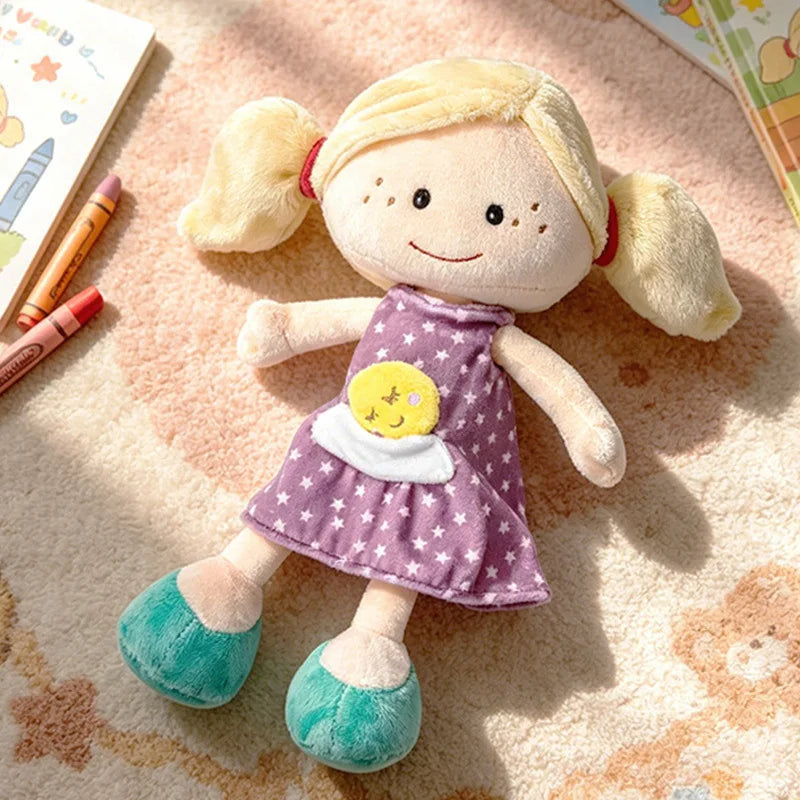 かわいい そばかす顔の パステル ふわふわ ぬいぐるみ