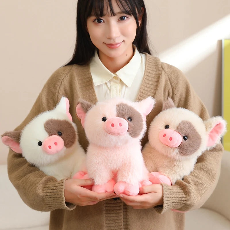 ふわふわで可愛いブチ柄の子ぶたぬいぐるみ