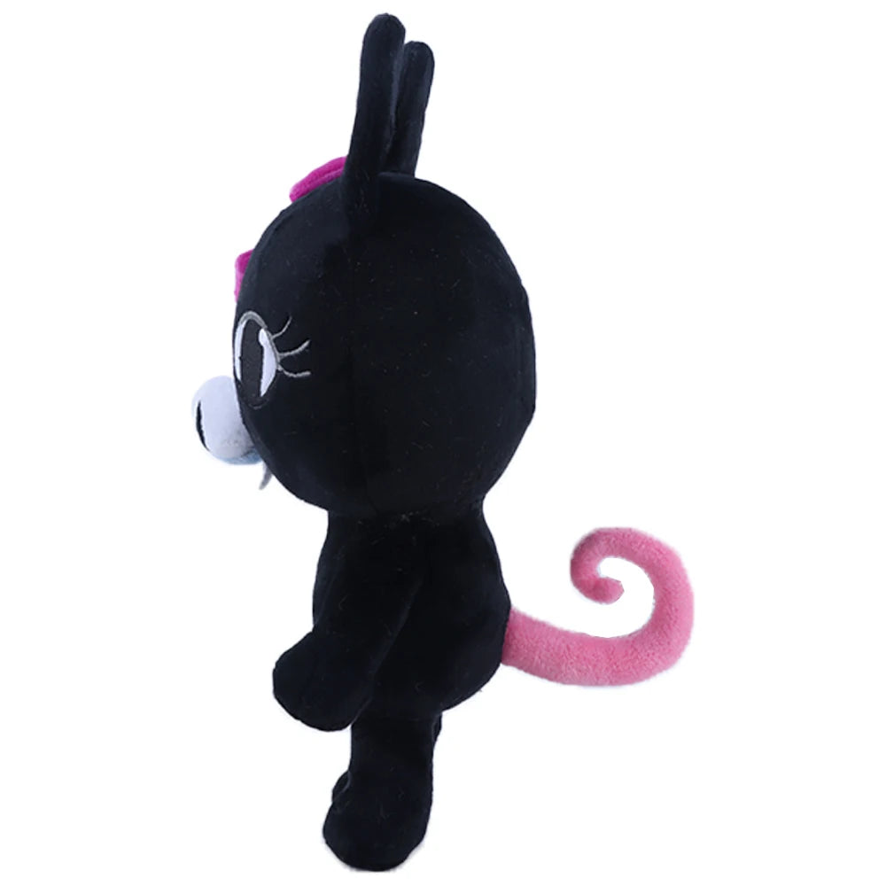 黒ウサギ ぬいぐるみ 独特の白い目と牙