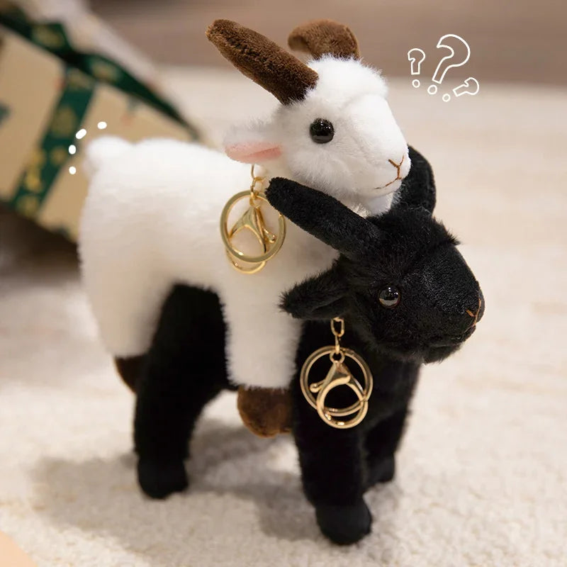 かわいいもこもこ羊ぬいぐるみキーホルダー 白黒セット