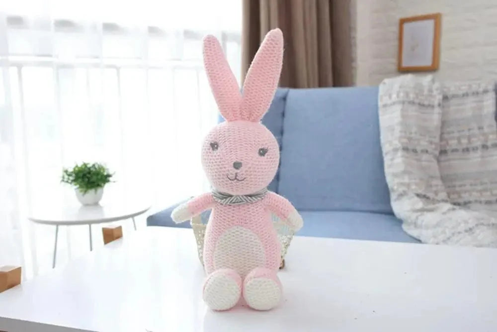 編みぐるみウサギのぬいぐるみ、ピンク