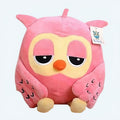 子供部屋にぴったりの、愛らしいソフトピンクのフクロウのぬいぐるみ。The Plush Company