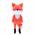 暖かい秋にぴったりの、ふわふわのキツネのぬいぐるみ。赤い色です。The Plush Company