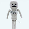 お子様のゲームルームにぴったりの、柔らかいマインクラフトのスケルトンぬいぐるみ - The Plush Company