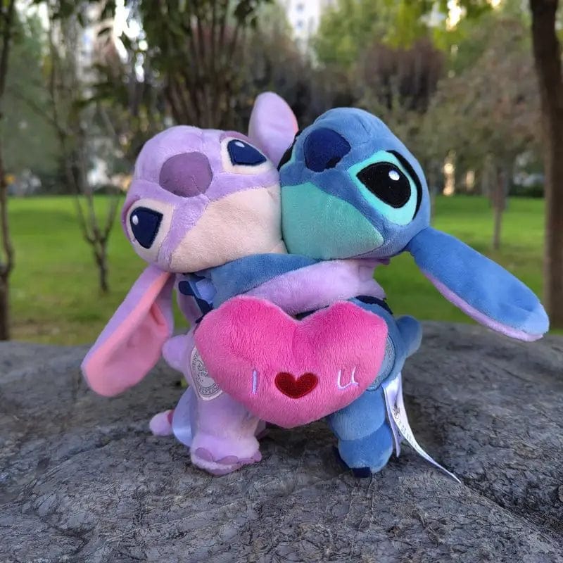 スティッチとエンジェルのかわいいぬいぐるみ